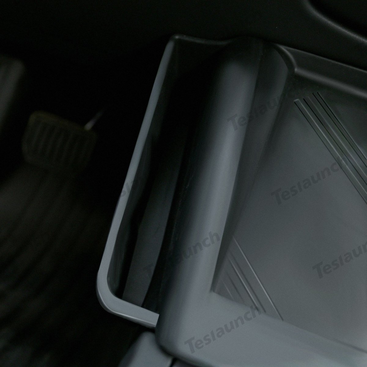 2024+ Model 3 Highland  Central Control Wireless Charging Silicone Pad Storage Box For Tesla