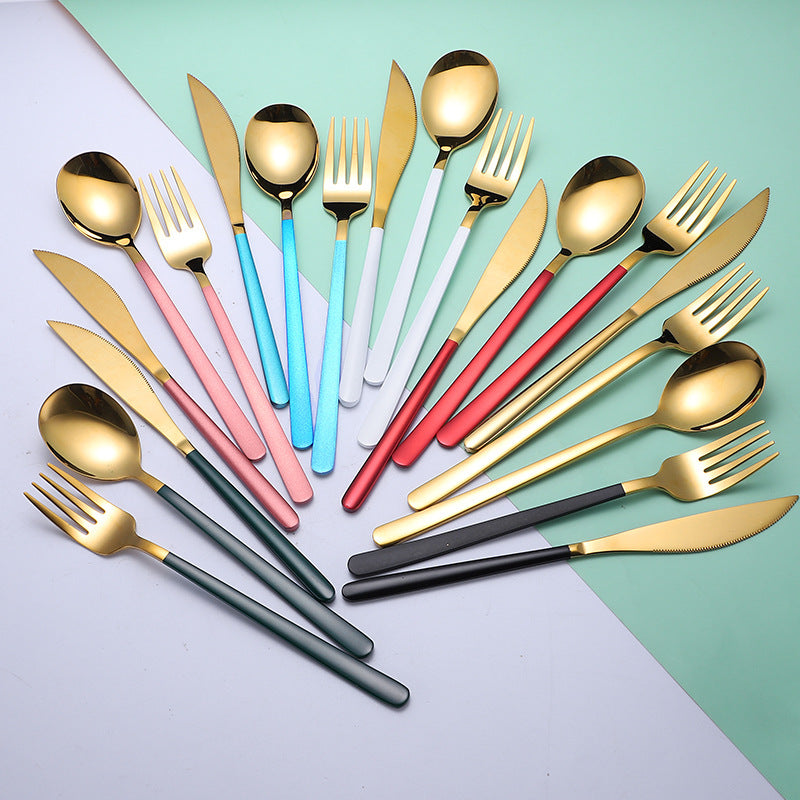 1More Elegant and Functional Salad Spoon Miroken