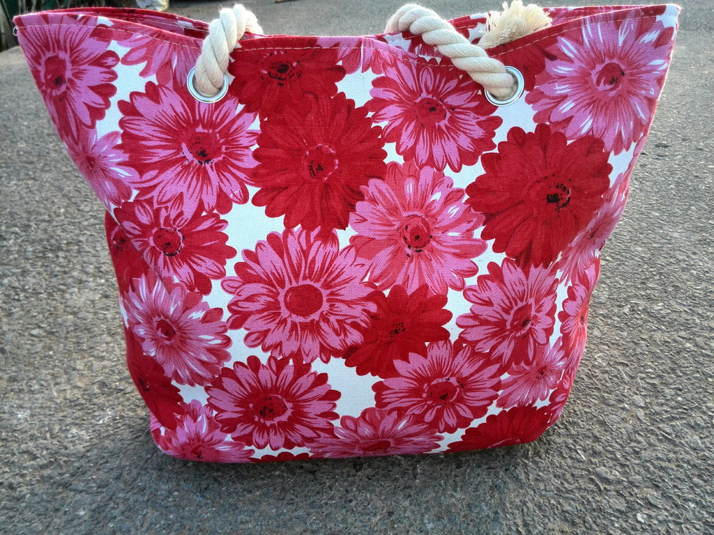 1Beach bag with floral motifs and sturdy rope handles Miroken