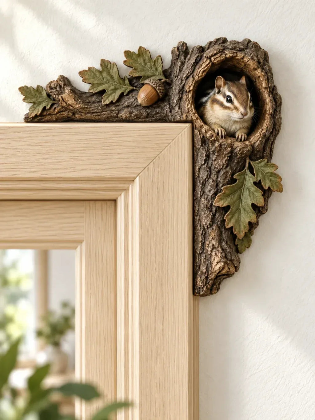 Woodland Animal Door Corner Decor