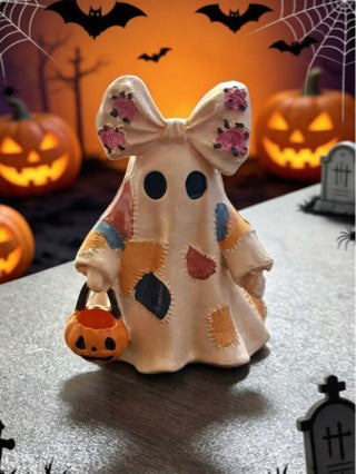 Patchwork Ghost Halloween Decoration, Resin Figurine Tabletop Decor