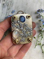 Miroken | Mini Flower Press | Compact Botanical Keepsake Maker | Portable Craft Tool