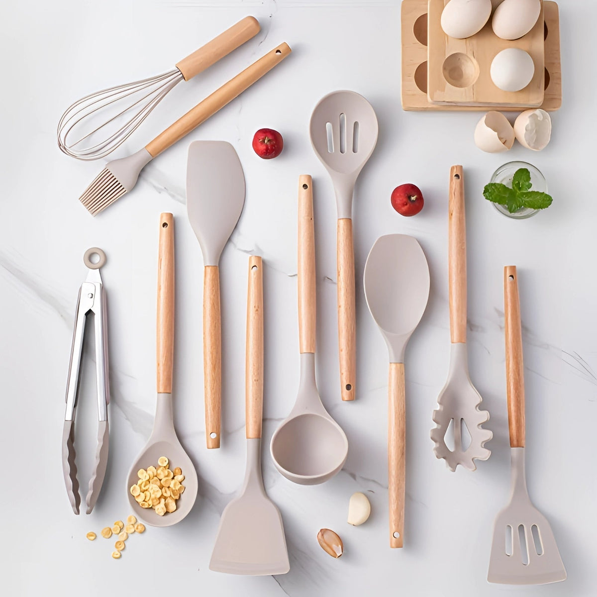 Eco-Friendly Kitchenware Set | 12-Piece Silicone Utensils with Bamboo Handles for Stylish Cooking