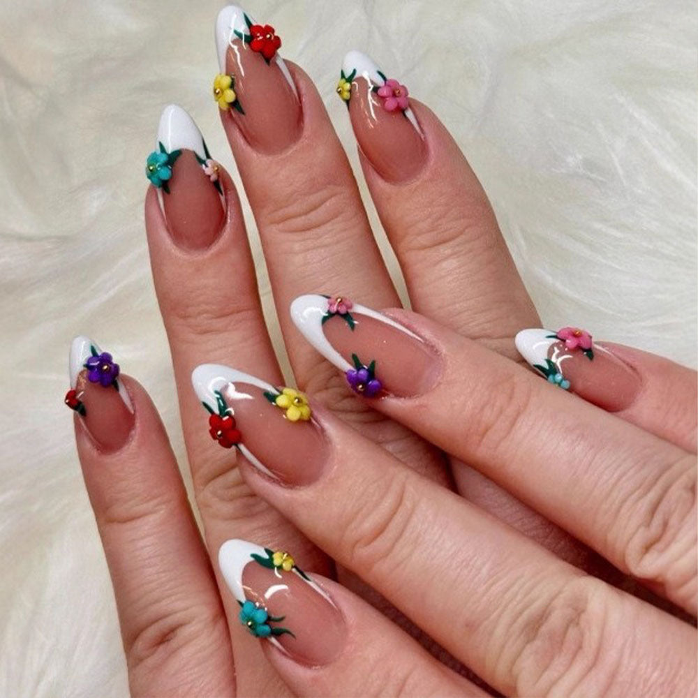 1Artificial nails with floral 3D applications Miroken