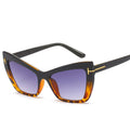 1Cat-Eye Frame Sunglasses with Gradient Lenses Miroken