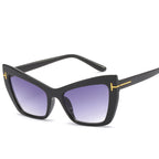 1Cat-Eye Frame Sunglasses with Gradient Lenses Miroken