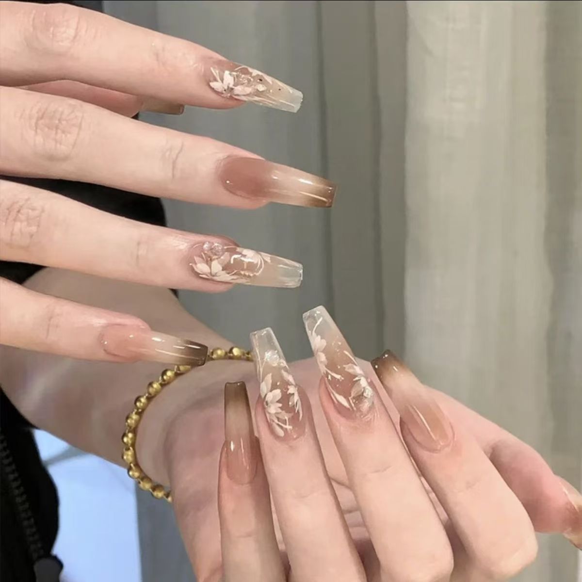 1Floral Ombre Press-On Nail Set Miroken