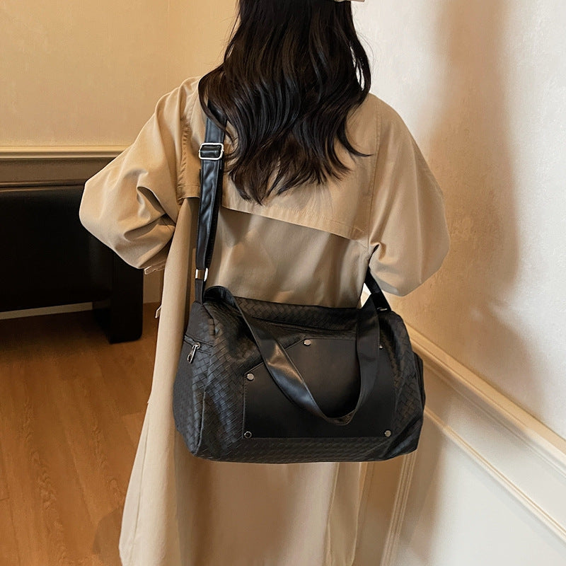 1Elegant Sport Duffel Bag with Woven Design and Removable Shoulder Strap Miroken