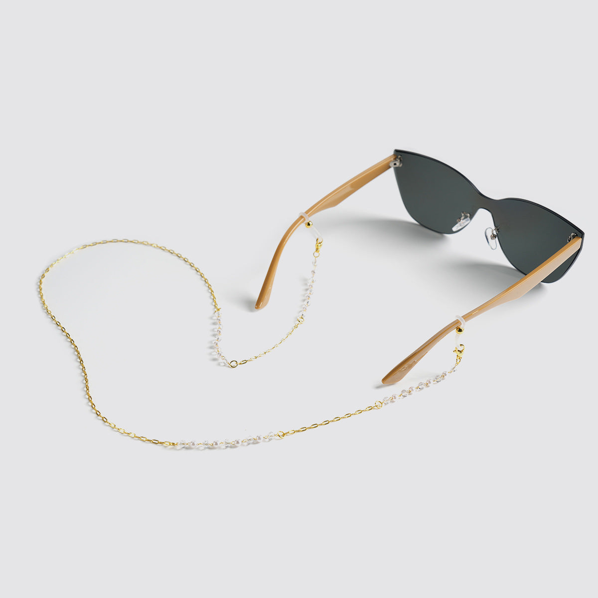1Elegant Pearl-Accented Eyewear Chain Miroken
