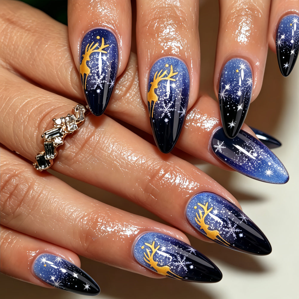 1Artificial Nails in Elegant Winter Design with Sparkling Accents Miroken