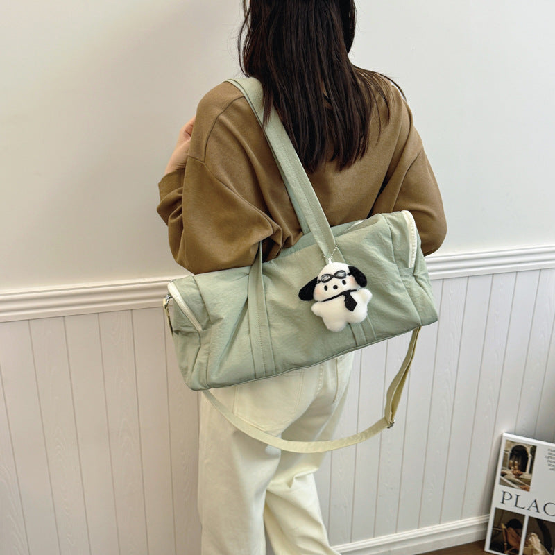 1Sporty travel bag with practical shopping design Miroken