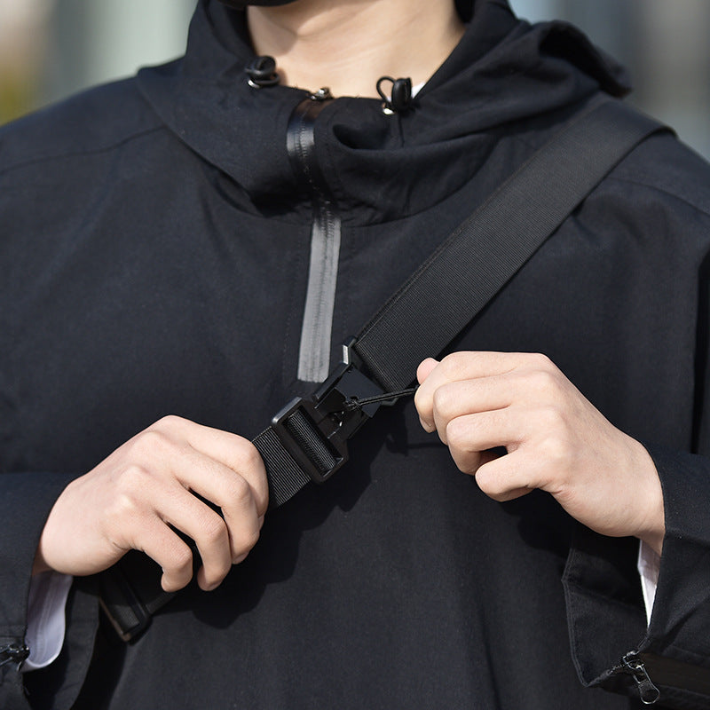 1Waterproof Ergonomic Fanny Pack Miroken