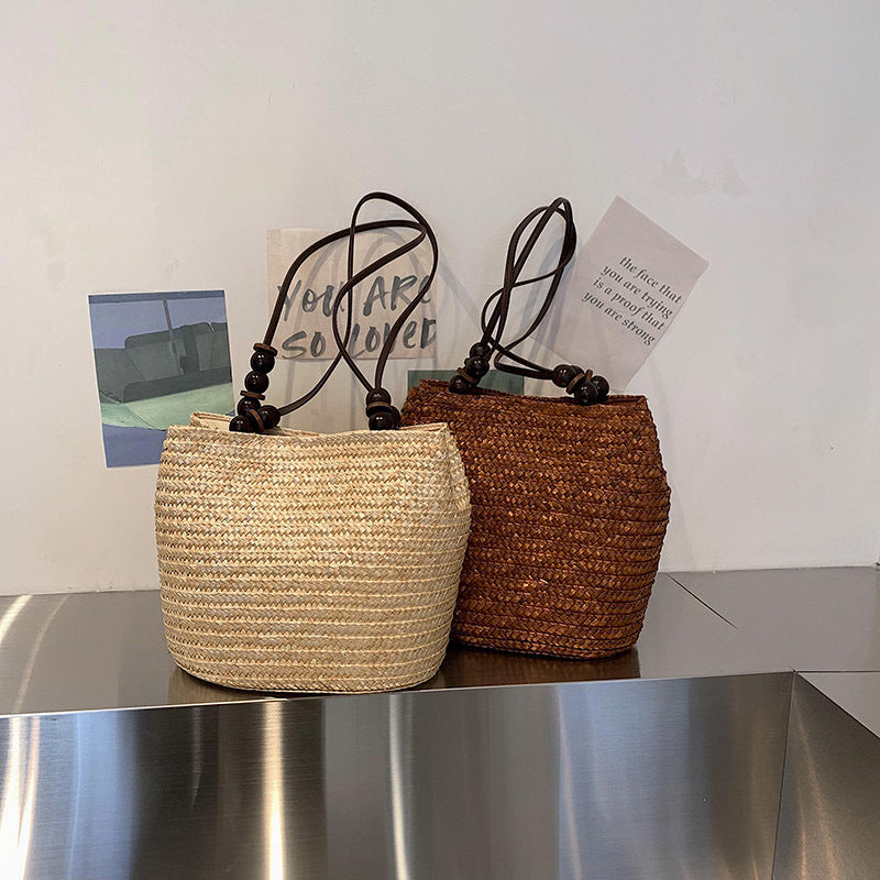 1Elegant Braided Bag with Leather Details Miroken