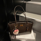 1Elegant Structured Leather Tote Miroken