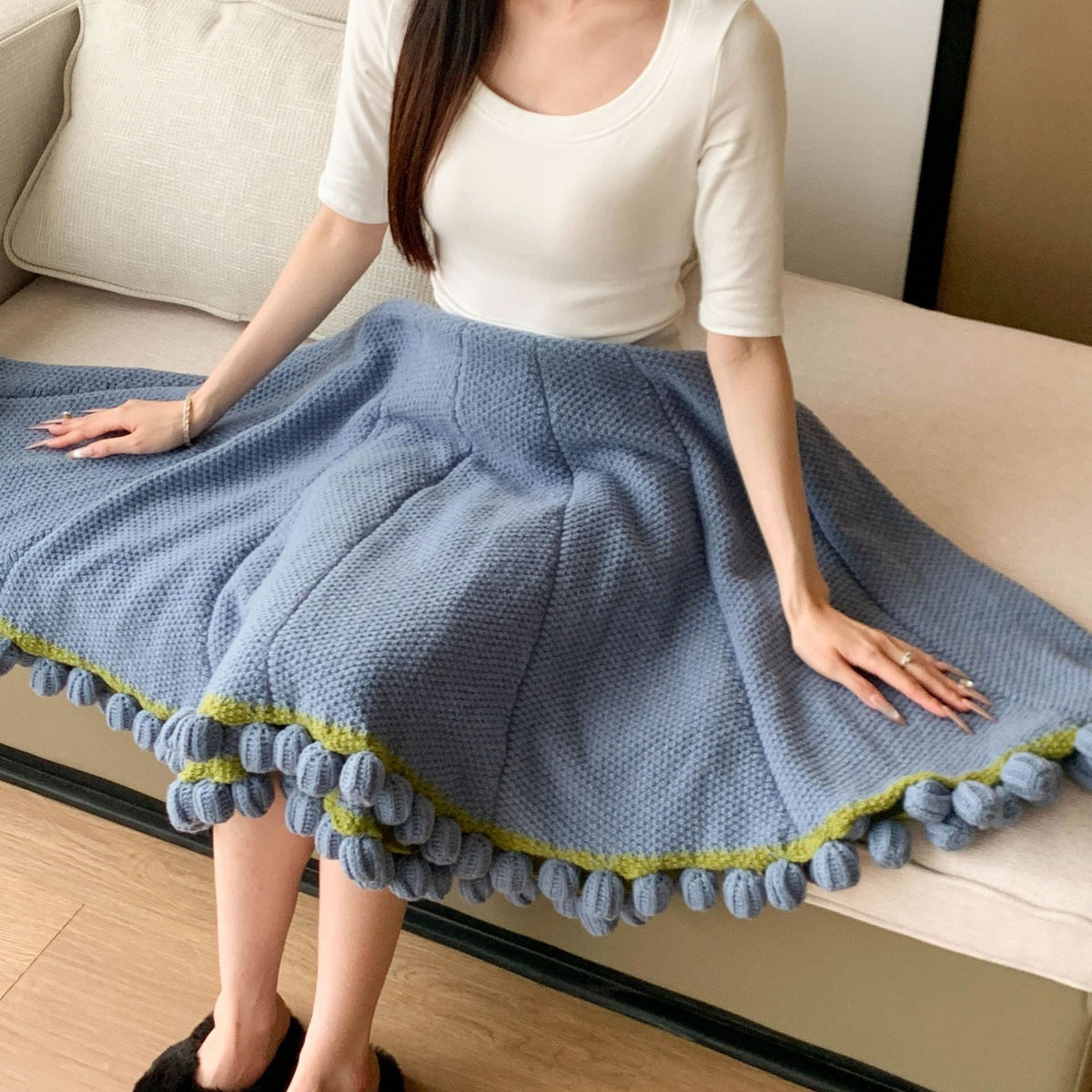 1Knitted Sweater With Floral Design Miroken
