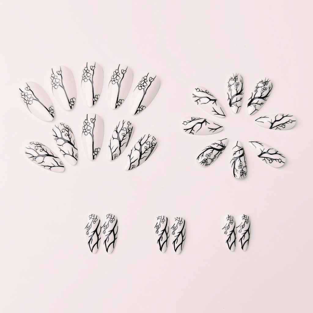 1Artificial nails with elegant floral design Miroken