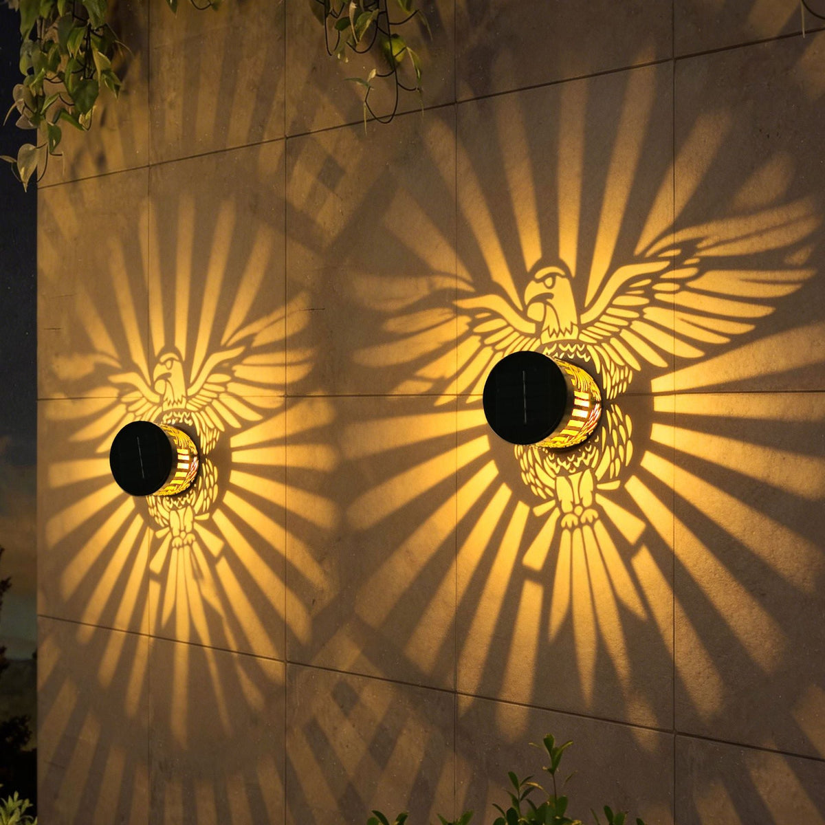 1Ornate Filigree Solar Projection Table And Pathway Light Miroken