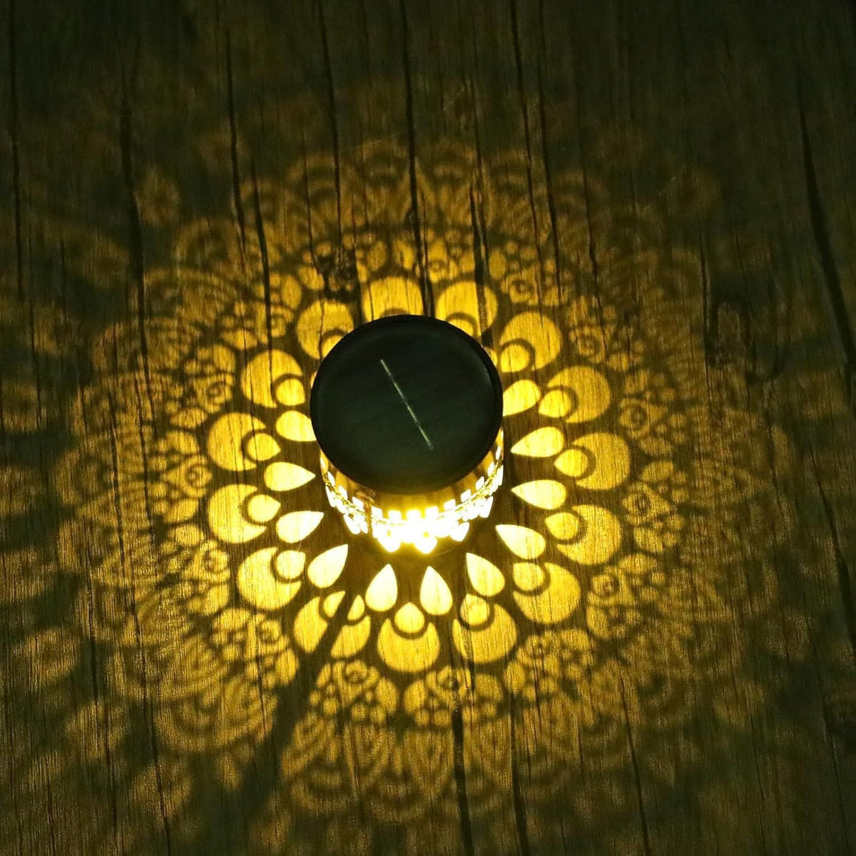 1Ornate Filigree Solar Projection Table And Pathway Light Miroken