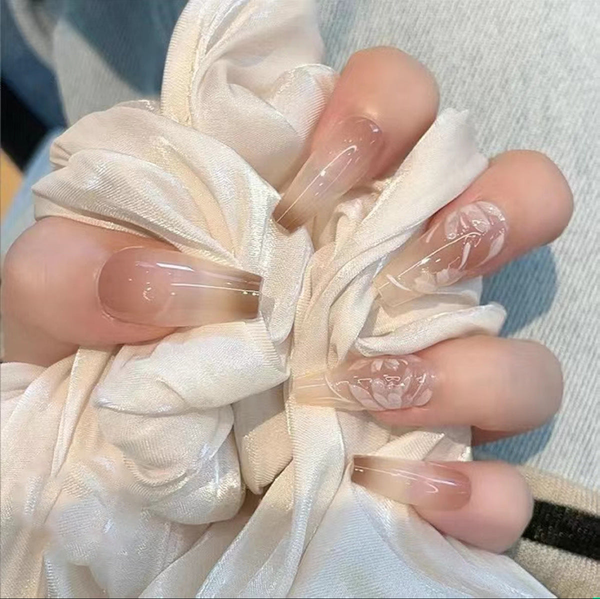 1Floral Ombre Press-On Nail Set Miroken