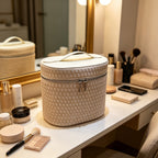 1Cosmetic storage Miroken