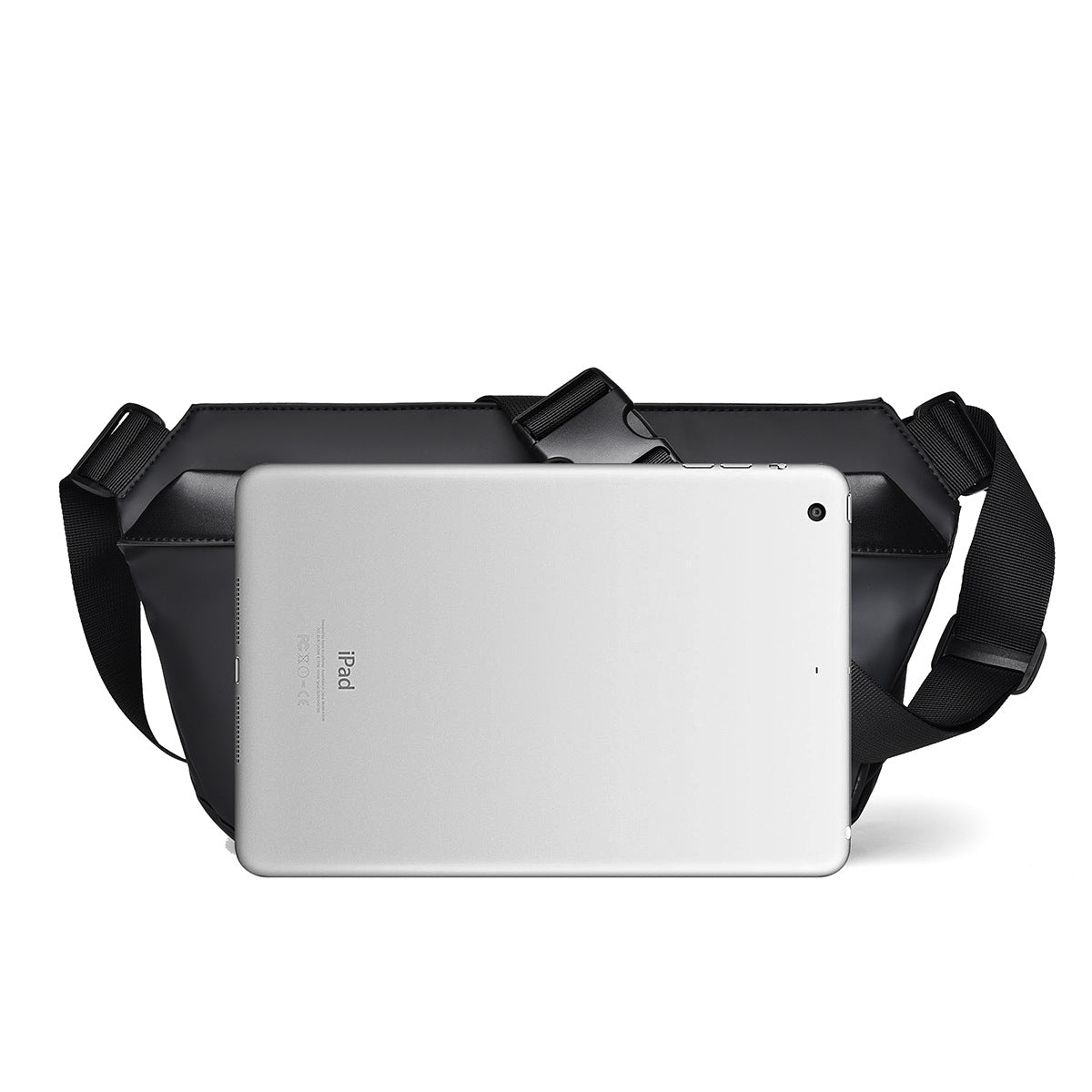 1Practical shoulder bag made of waterproof material with an adjustable carrying strap Miroken