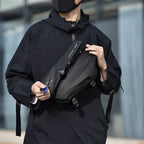 1Waterproof Ergonomic Fanny Pack Miroken
