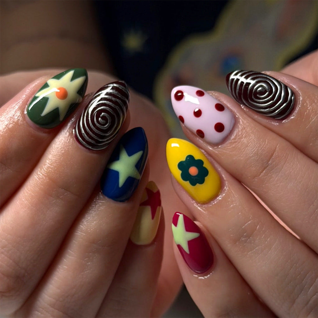 1Creative and Colorful Pattern Artificial Nails Miroken