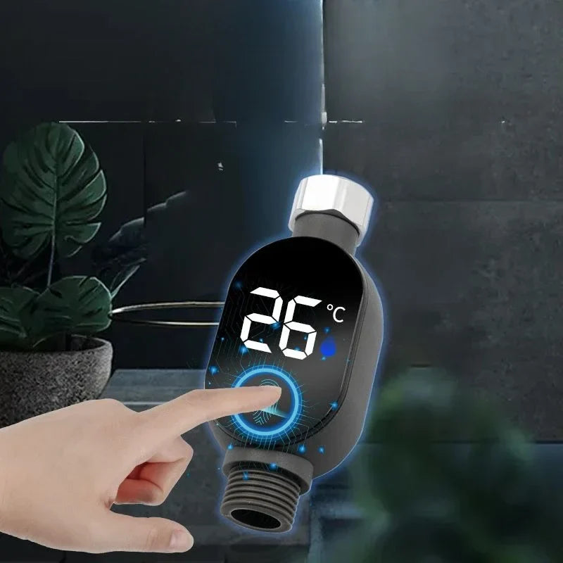 Real-Time Smart LED Water Temperature Monitor Gadget