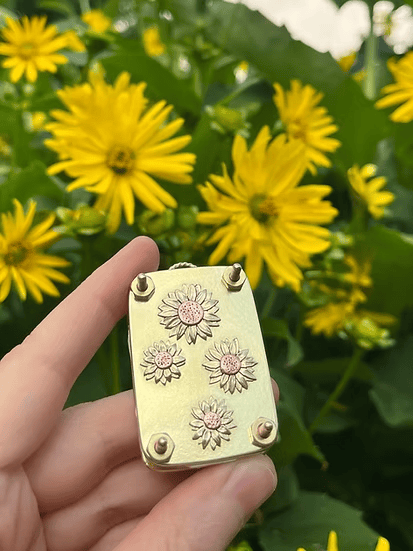 Miroken | Mini Flower Press | Compact Botanical Keepsake Maker | Portable Craft Tool