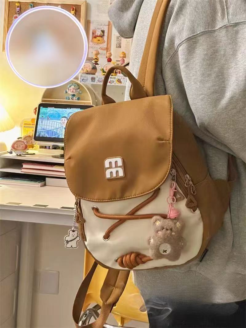 1Light backpack for school and everyday, expandable
