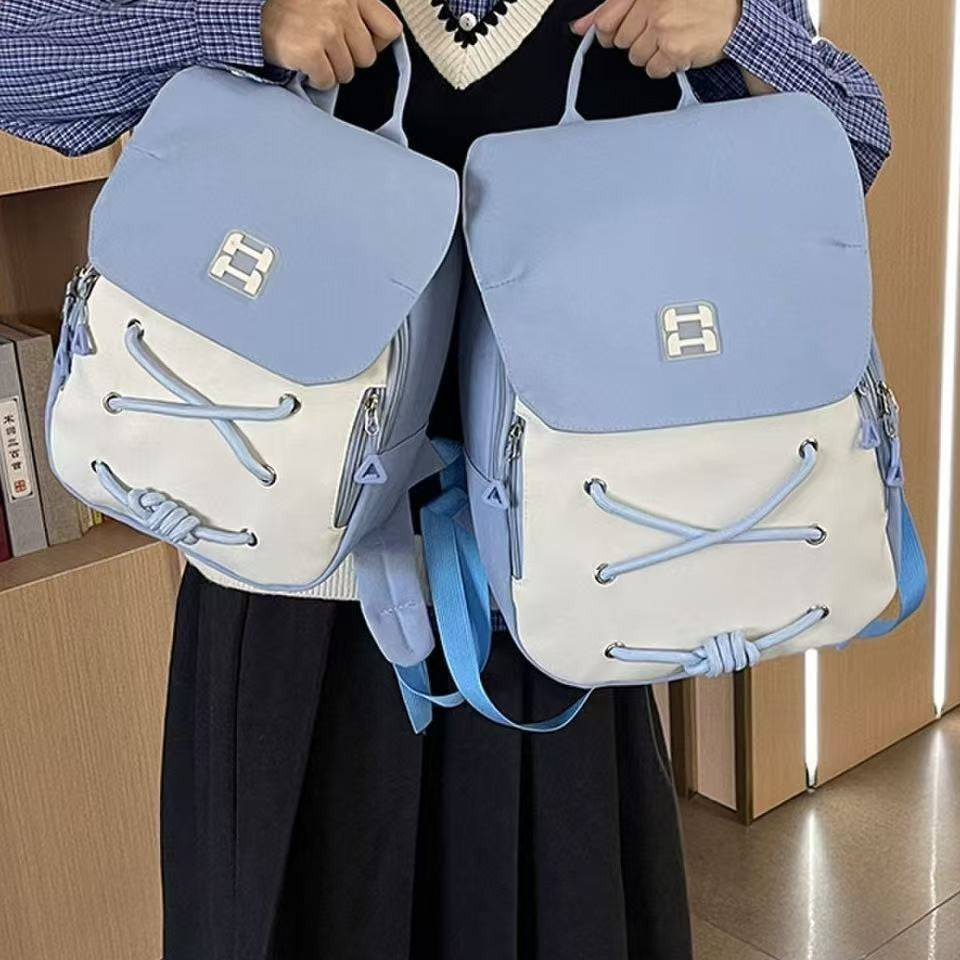 1Light backpack for school and everyday, expandable