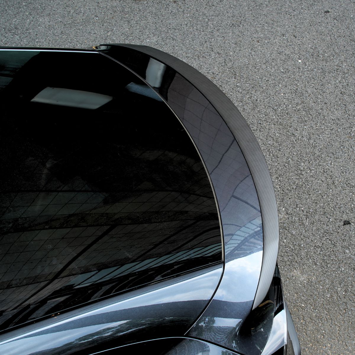 Performance Style Dry Carbon Fiber Spoiler for Model Y Juniper 2025+ | Miroken