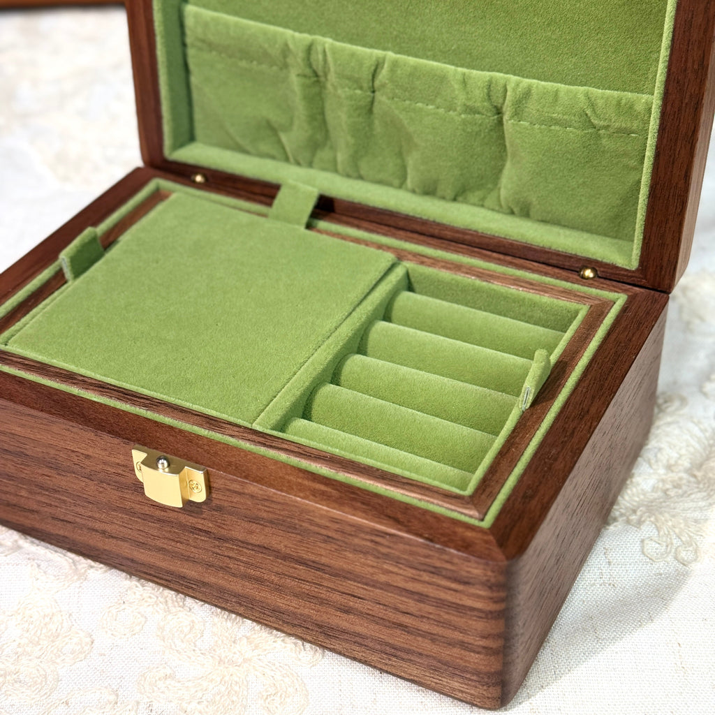 Amélie Walnut Two-Layer Jewelry Box