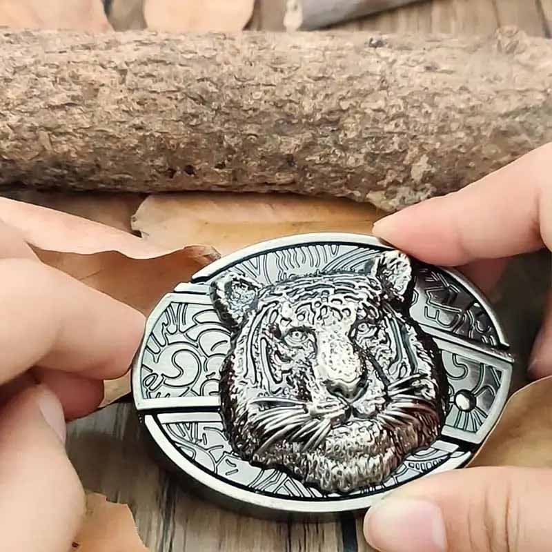 Miroken | Metal Oval Cowboys Belt Buckle