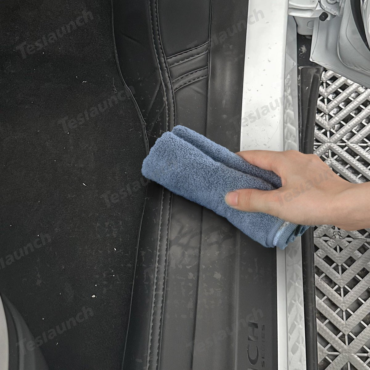 Napa Leather Door Sill Protectors 4-Piece Set – Full Coverage for Tesla Model Y Juniper 2025+