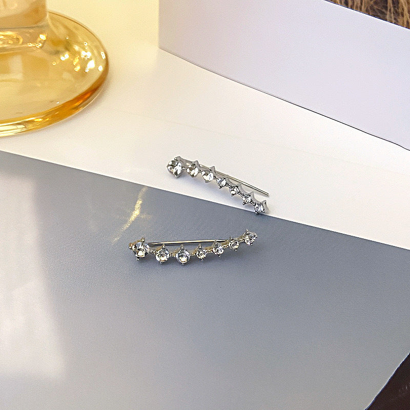 LuxeSparkle Sophisticated Diamond Accent