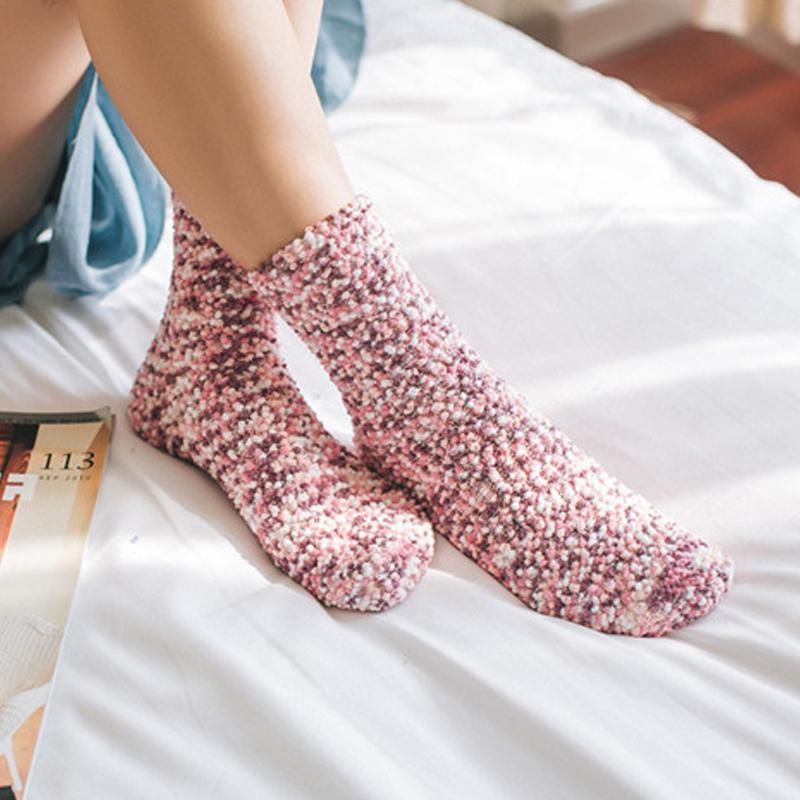 Comfy Gift Pom Pom Cupcake Socks