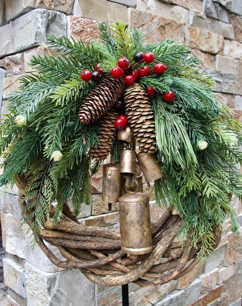 Boho Christmas wreath with bells | Door & wall decoration | Handmade