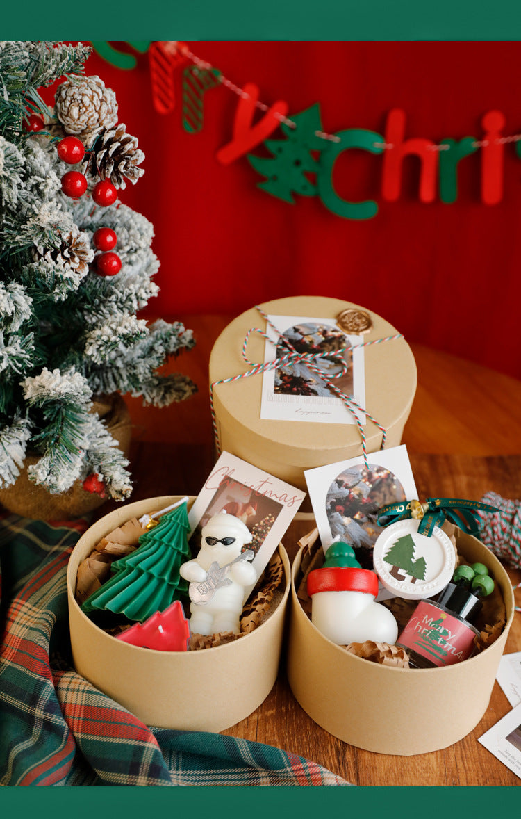Premium Scented Christmas Tree Candle Gift Set