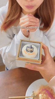Surprise Flip Ring Treasure Box