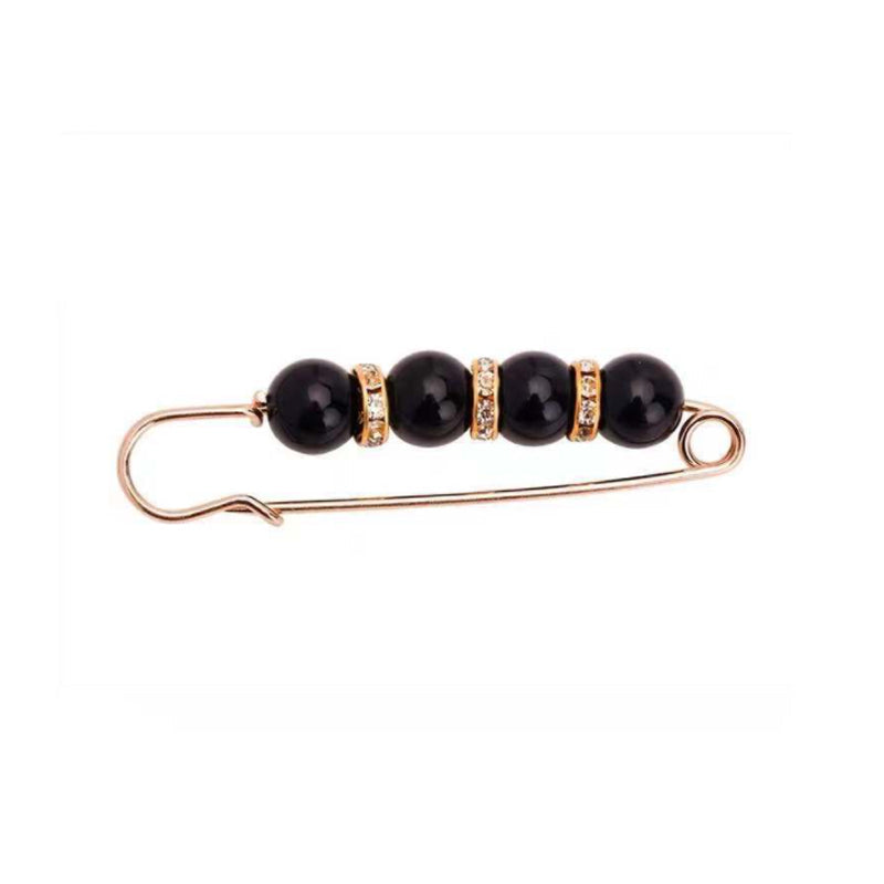 Brooch made of pearls and alloy