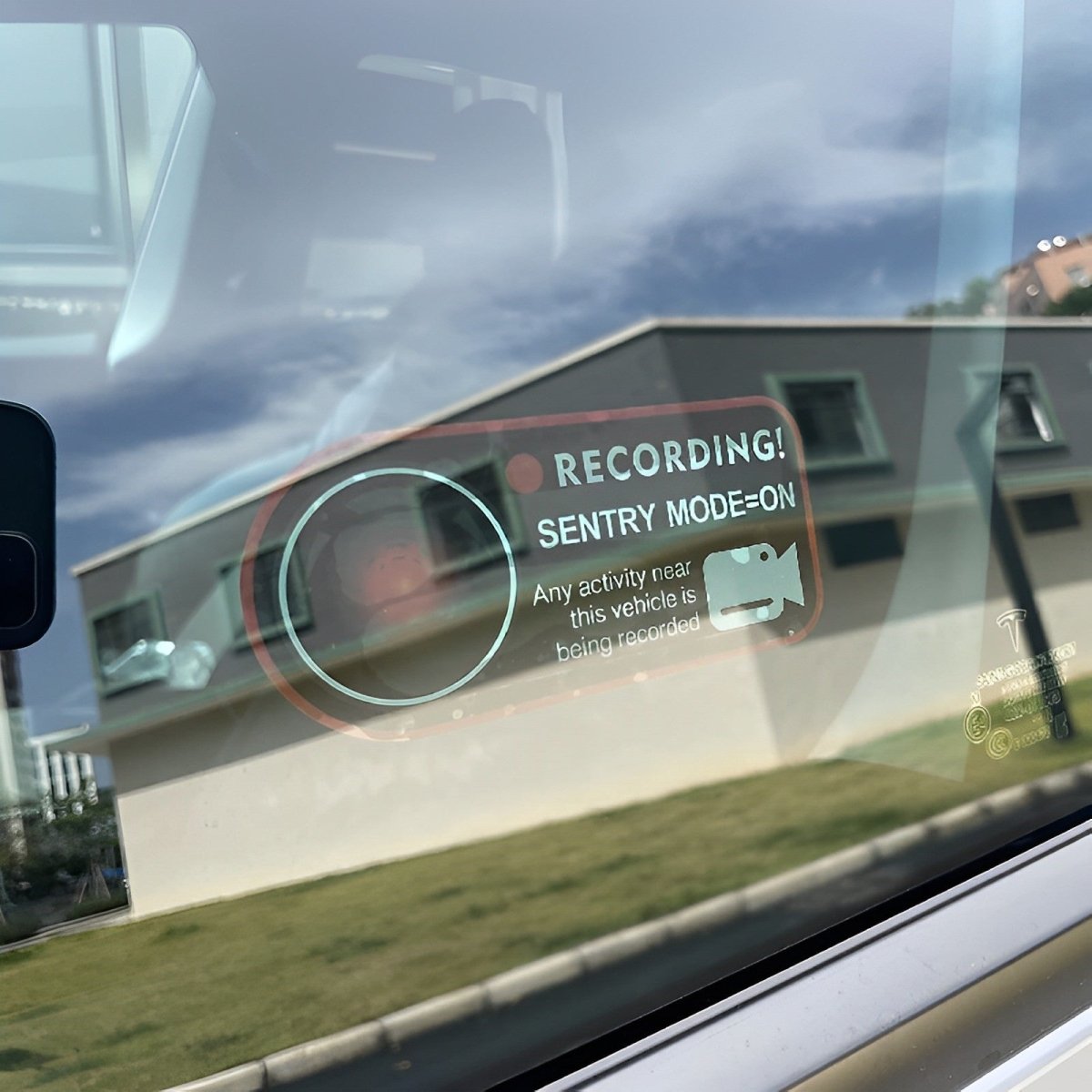 Sentry Mode Sticker for Tesla Model 3/Y/X/S/Cybertruck