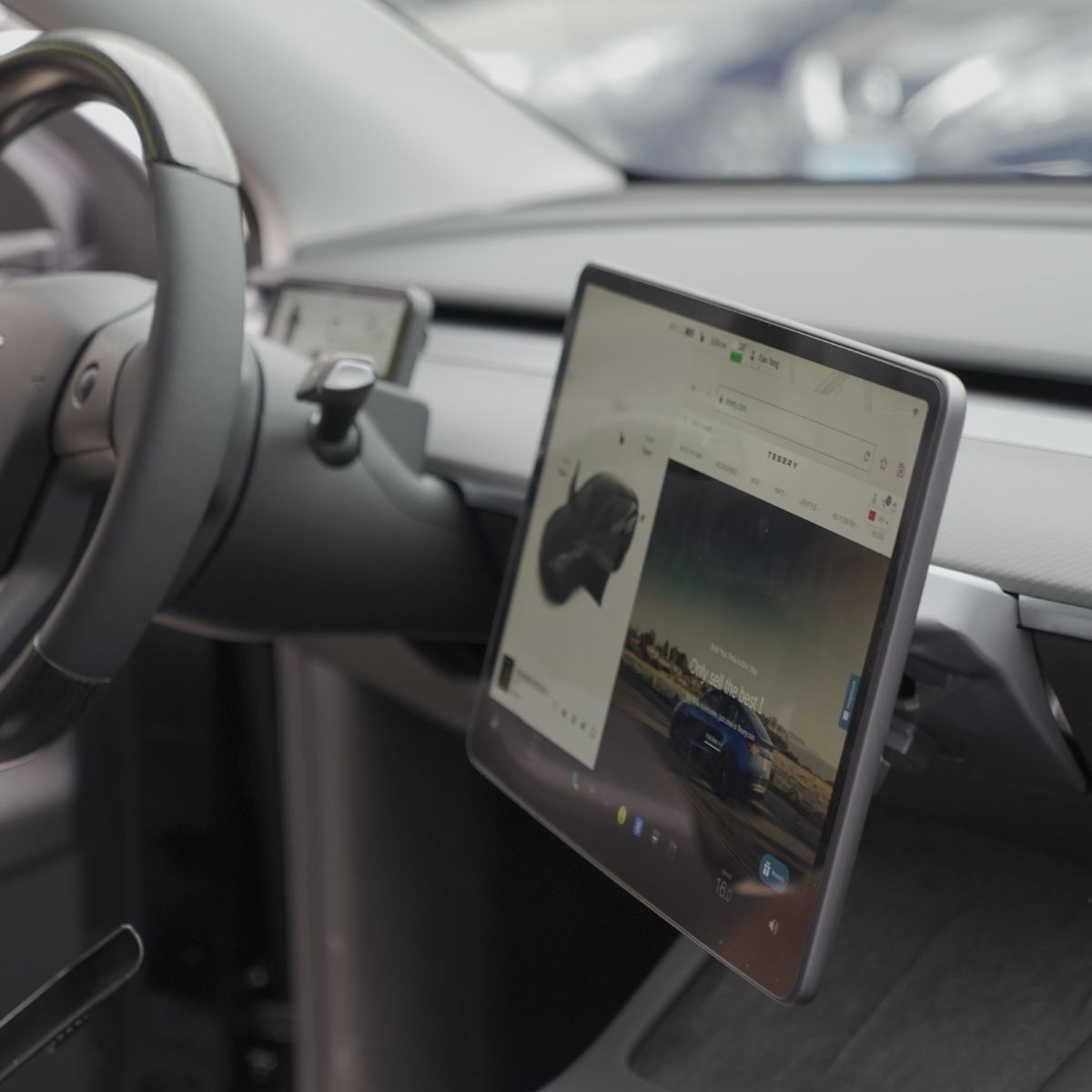 4 Way Adjustable Swivel Screen Mounting Kit For Model Y Juniper / Model 3 Highland - Upgrade Version | Miroken