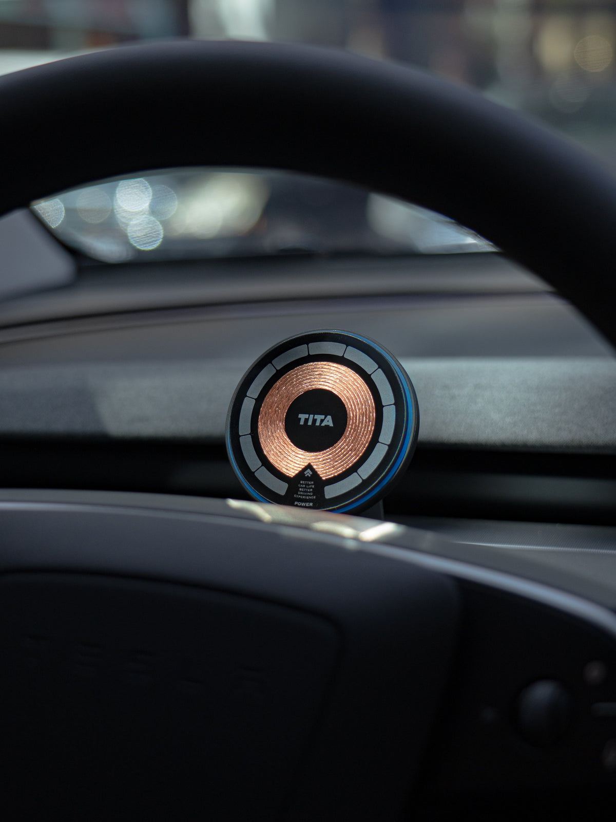TITA - Magnetic Dashboard Display Pro for Model 3 Highland & Model Y