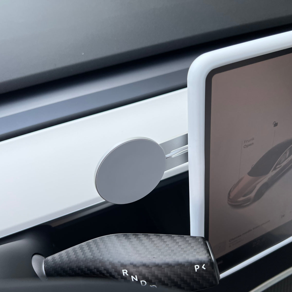 Miroken Wireless Magsafe Mount for Tesla Model 3/Y/S/X/Cybertruck